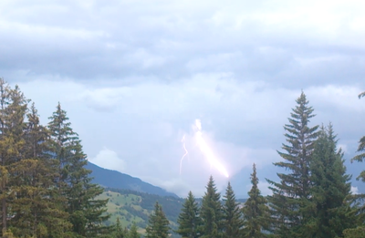 chasseur d'orage.png