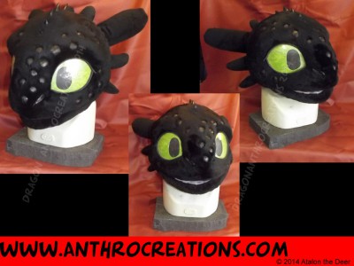 toothless_drachentoter_anthro_suit_head_fin_by_atalonthedeer-d7r1see.jpg