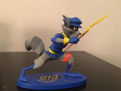 sly-cooper-figure-box_1_9ce95abdb9f4686b59a5d2cfa6fcf41c.jpg